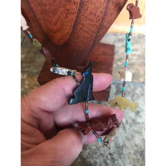 Vtg Zuni Fetish Necklace Native American Hand Carved Brown Bear Center - Picture 4 of 10